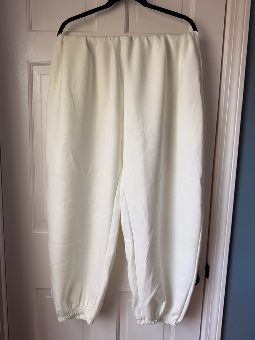 Adidas Cozy white fleece sweatpants size XL NWT